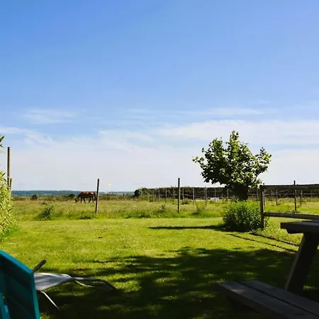 بيت للعطل Le Clos De L'angley Et Ecurie