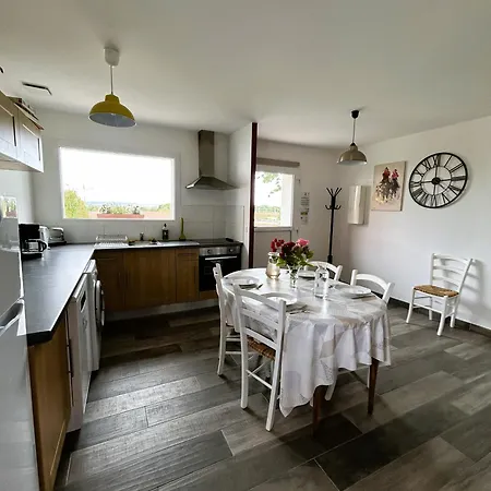 Le Clos De L'angley Et Ecurie *